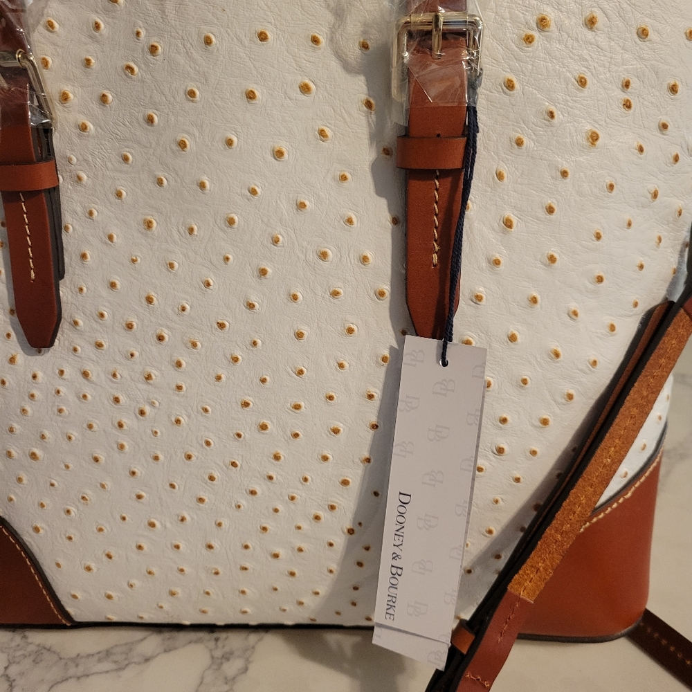 Dooney and Bourke Ostrich Domed Zip Satchel Bone with Wallet. New with tags. - Picture 3 of 4